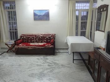 Goroomgo Hotel The Sojourn, Adharshila & Gulmohar Cottages Dharamsala Экстерьер фото